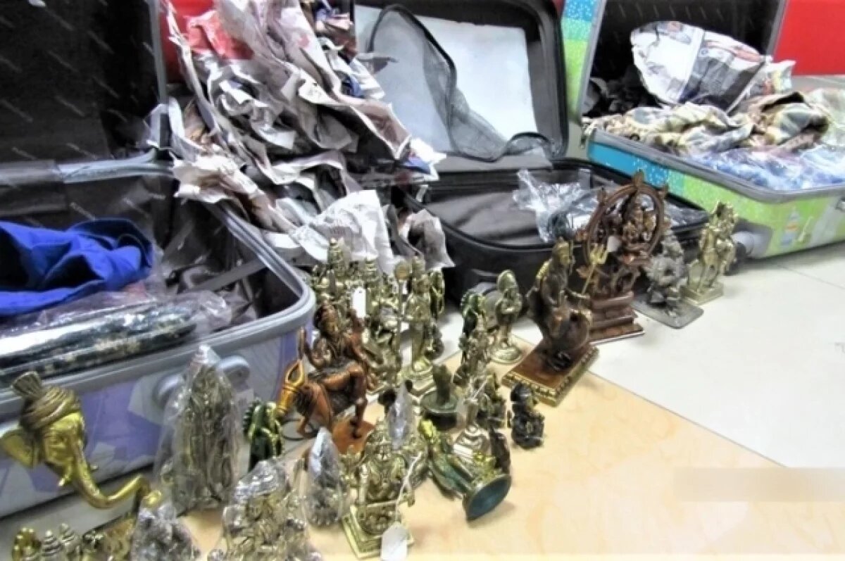    Не поверили в "алтарь". Бизнесмен подал в суд на астраханских таможенников