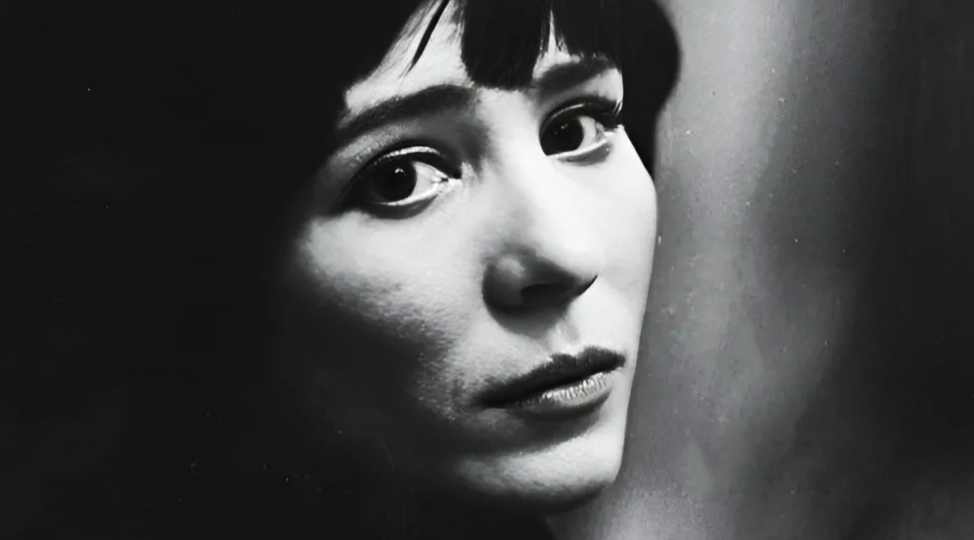 Тихий голос, который звучал на всю страну. Как сложилась судьба Елены Камбуровой