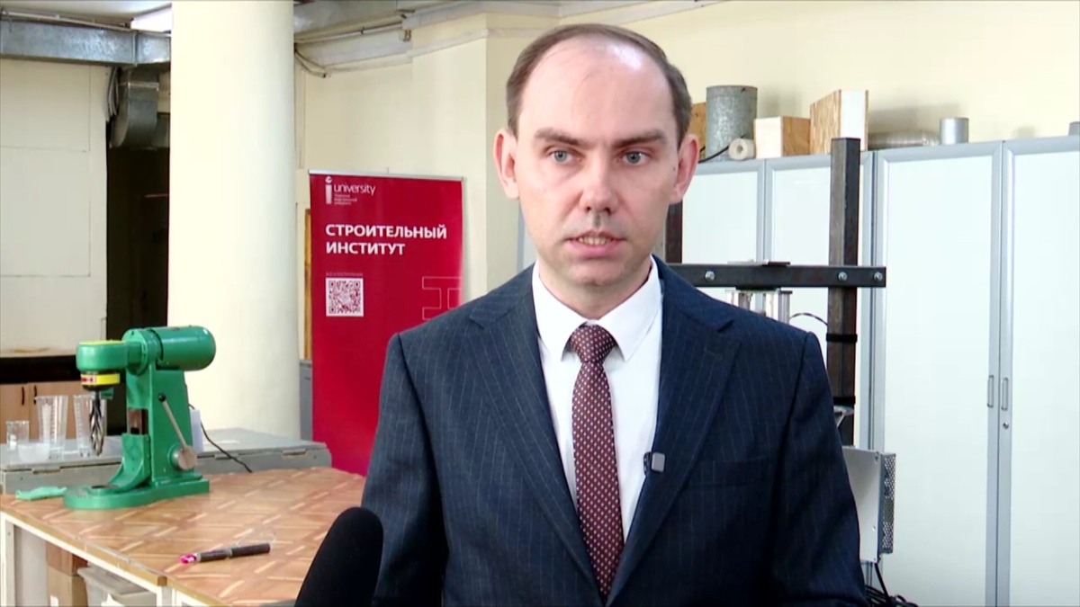 Виктор Орлов, заведующий лабораторией кафедры строительной механики ТИУ