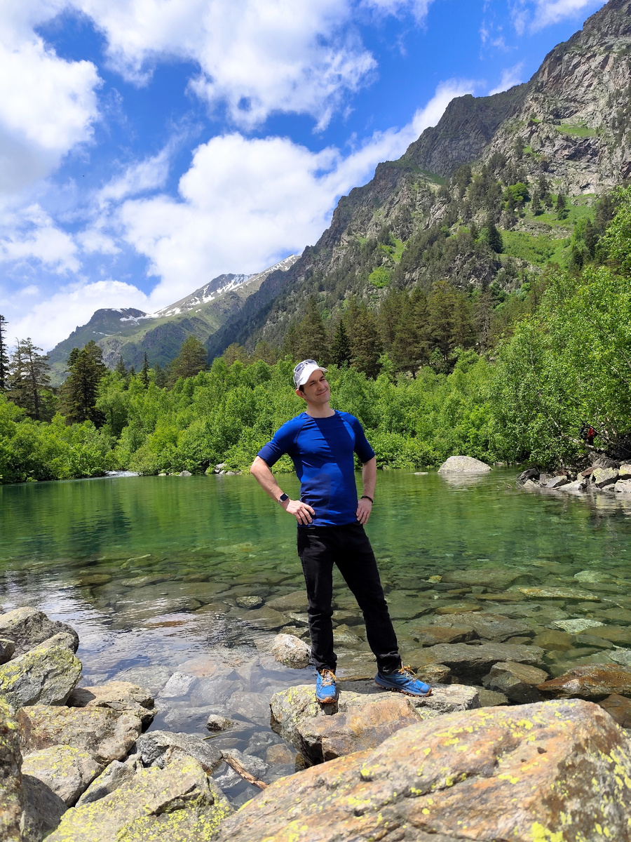 Бадукские озёра — каскад из трёх горных озёр на реке Бадук