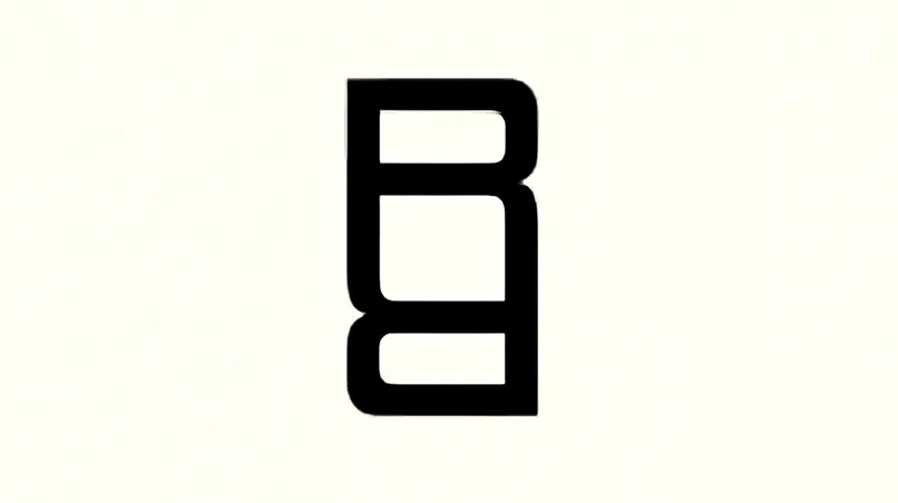 Range Rover впервые за 55 лет представил собственный логотип 