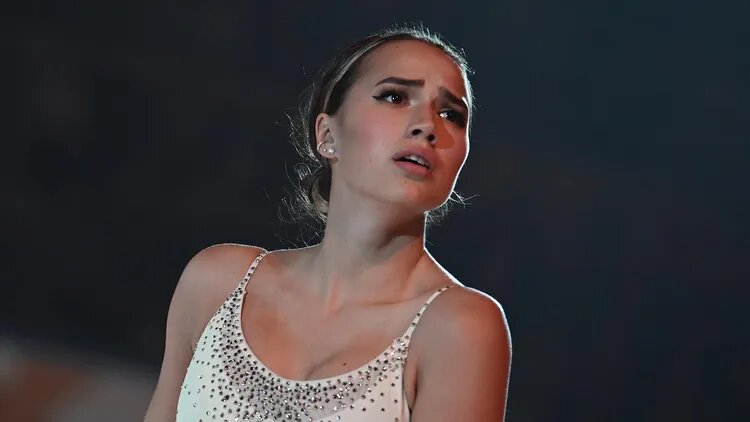 Алина Загитова