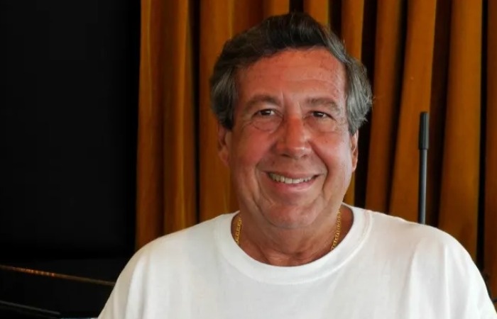 Марио Сальседо.