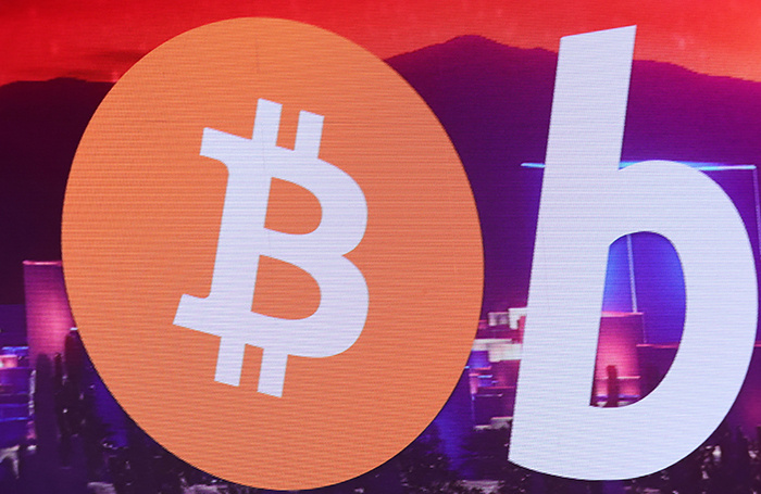    REUTERS/Steve Marcus