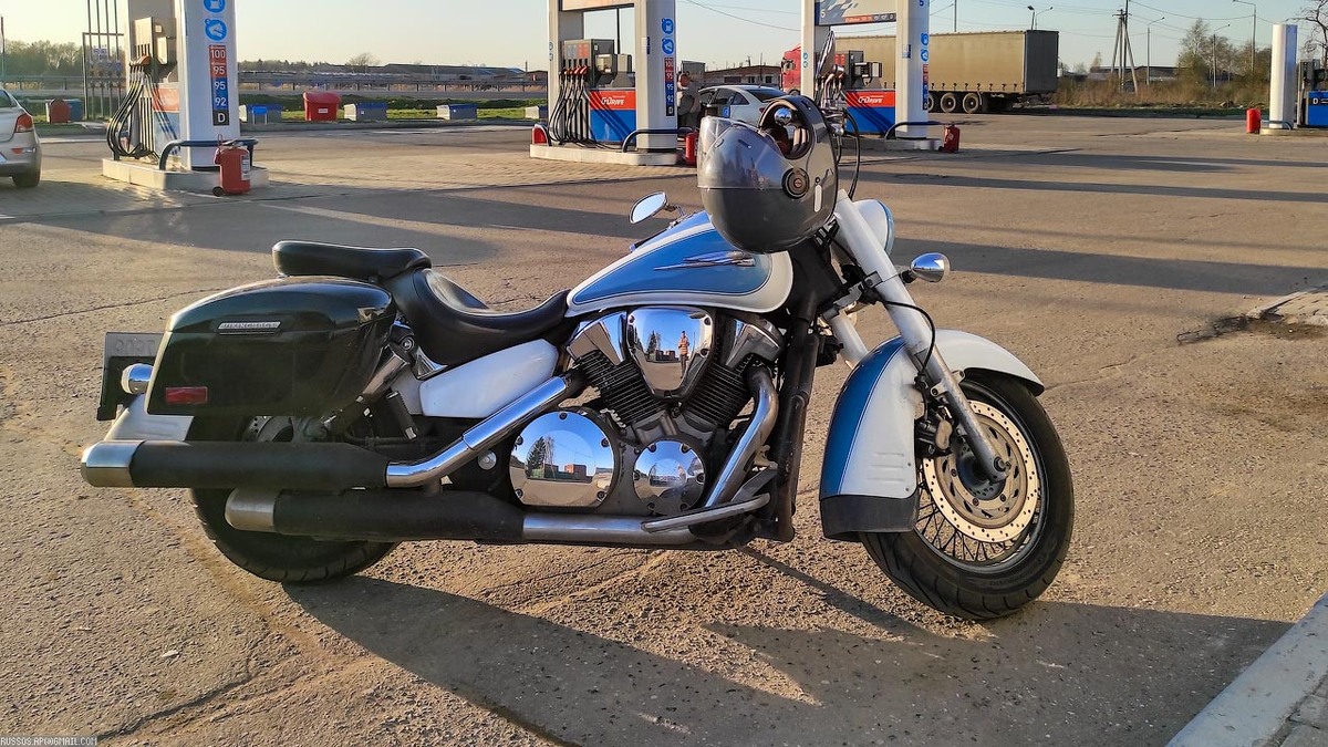 Один из первых выездов в область.