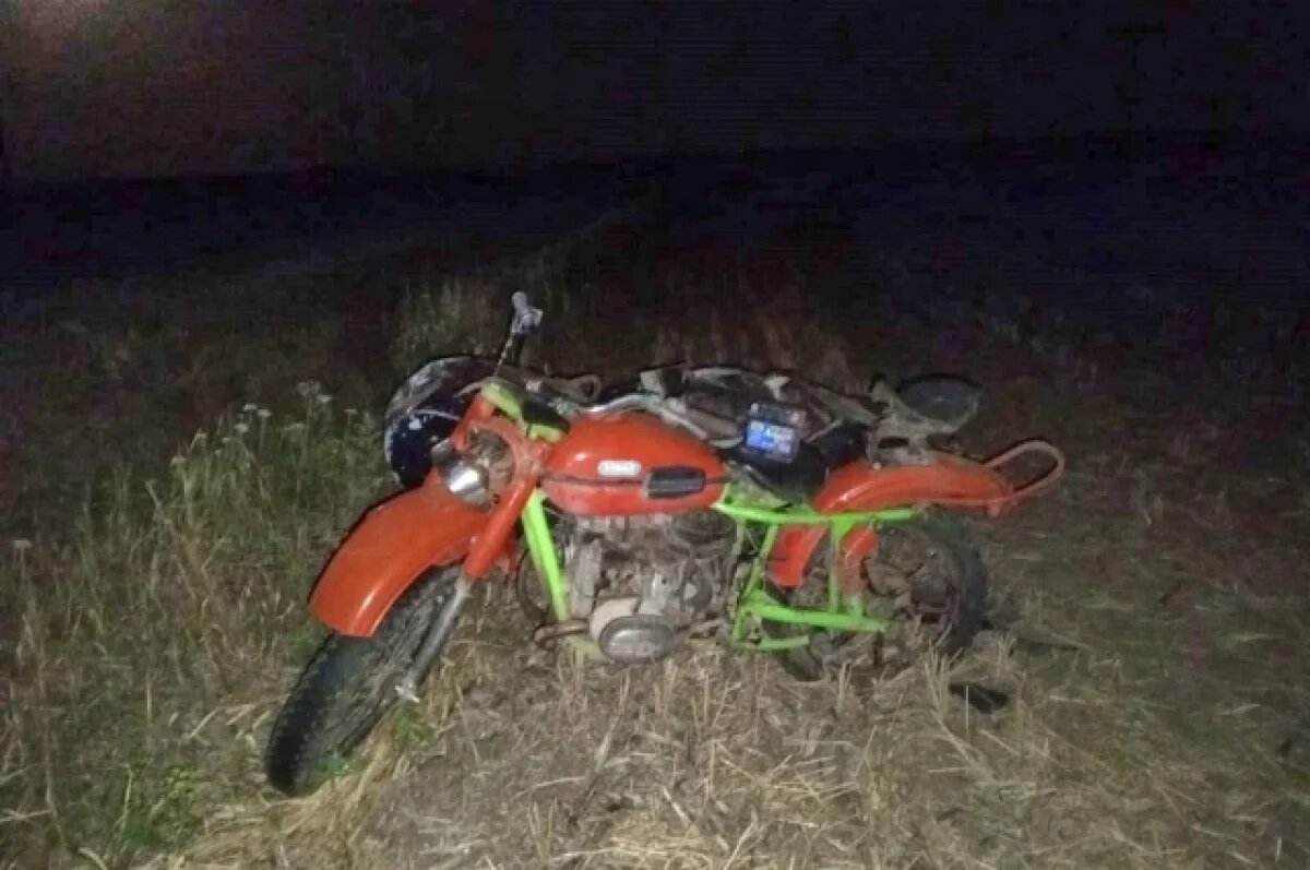    На Кубани в аварии с перевертышем пострадали 17-летний байкер и мужчина