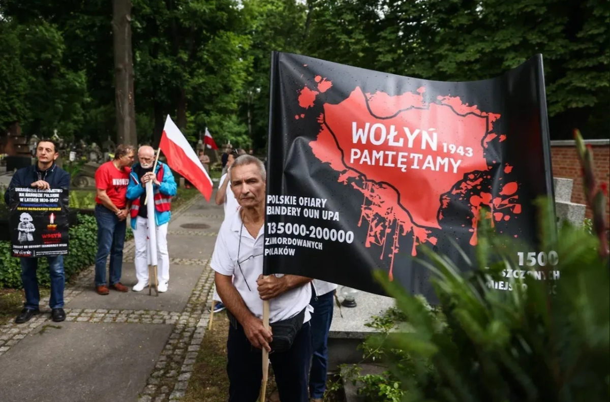    День Волынской резни. Киев и Варшава не могут договориться, кто кого резал