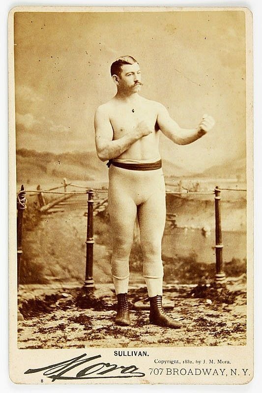Джон «Бостонский крепыш» Салливан. Последний Чемпион мира по боксу на голых кулаках и первый чемпион мира по правилам маркиза Куинсберри. Фото взято из интернета 