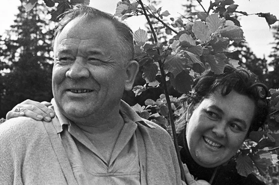 Борис Андреев с женой