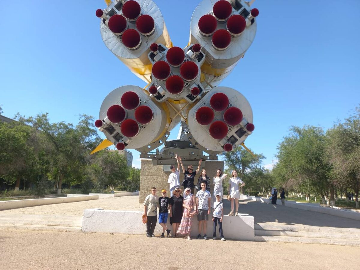     Оренбургские школьники стали свидетелями запуска ракеты с Байконура Оренбуржье
📷    Оренбургские школьники стали свидетелями запуска ракеты с Байконура Оренбуржье
📷    Оренбургские школьники стали свидетелями запуска ракеты с Байконура Оренбуржье
