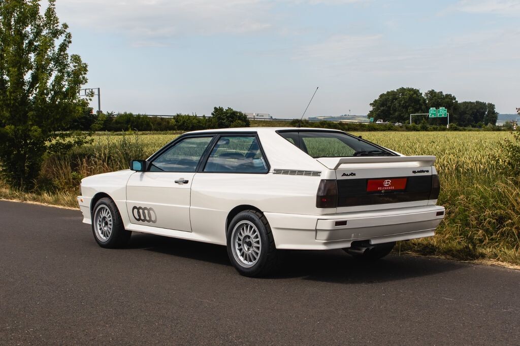 Ни одной лишней линии. Гармоничные пропорции влюбили в себя не одно поколение водителей. Фото из открытых источников.  