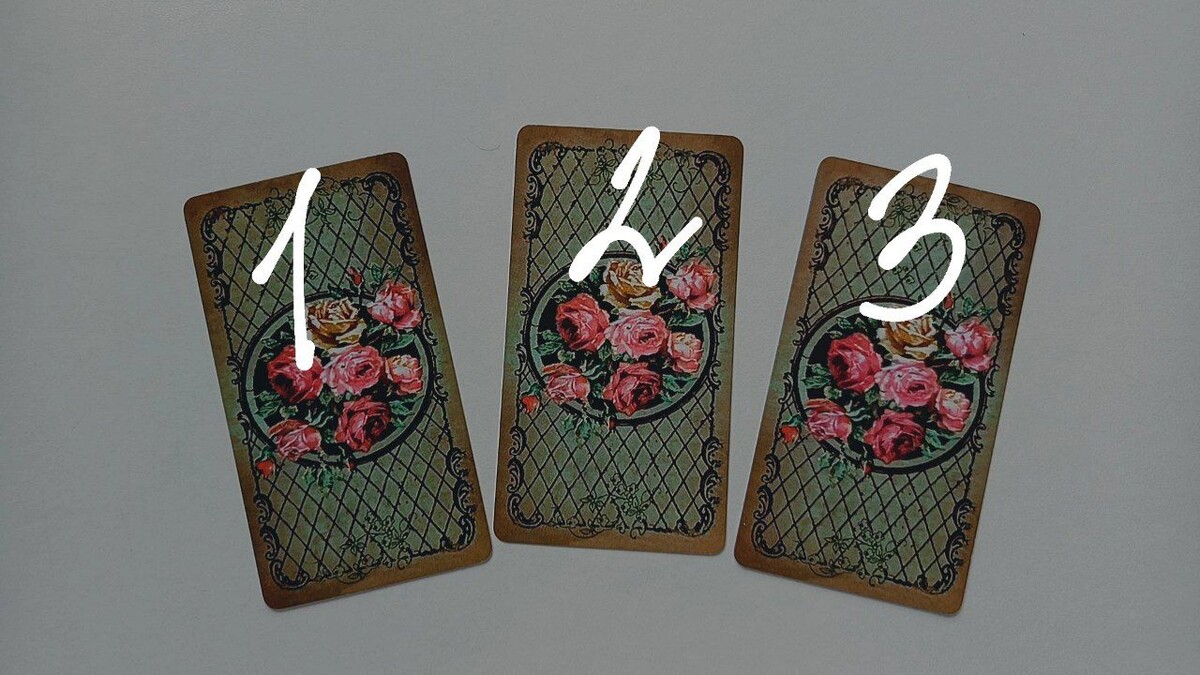 ❓Чем я могу вам помочь❓Моё имя Алия, я занимаюсь таро терапией, работаю со страхами, фобиями, тенью, через подсознание и разговор с душой Я люблю работать с бессознательным и подсознанием, просматриваю людей через видение и понимание мужской и женской психологии. Помогу пережить развод, выход из тяжёлых отношений, наладить семью, встретить новую любовь. А еще я люблю тему денег и бизнеса, регулярно провожу консультации по поводу реализации себя, поиска себя, и тд увеличения дохода в разы. Помогаю выйти из застоя, понять в чем ваш путь, где вы остановились, как понять и найти себяПоддержать канал, ваша благодарность 🙏Связаться со мной 8 982 494 04 24