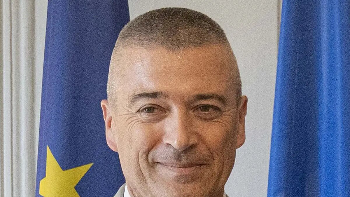    Начальник Главного штаба ВС Франции генерал Тьерри Буркхард.