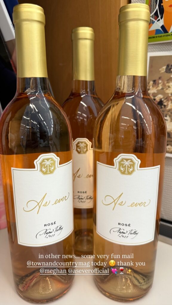 Честно говоря, пить нечто с такой странной,  невнятной и бессодержательной этикеткой, я бы не решилась. 