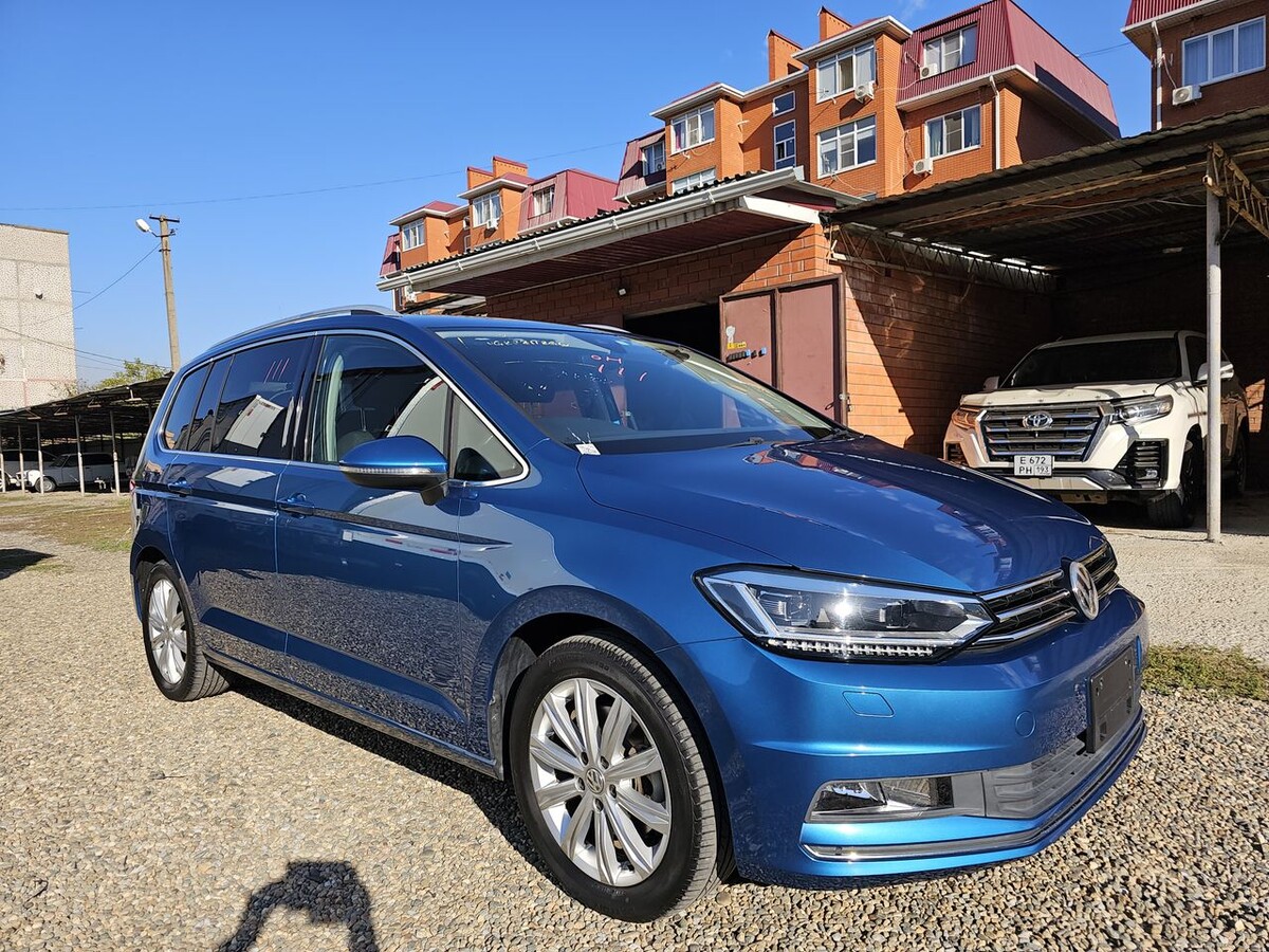 Фото: Volkswagen Touran (drom.ru)