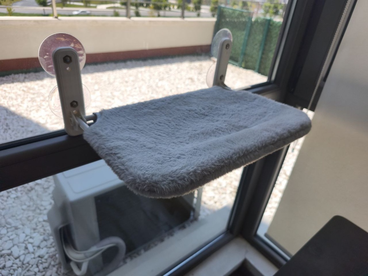 Наша кото-кровать