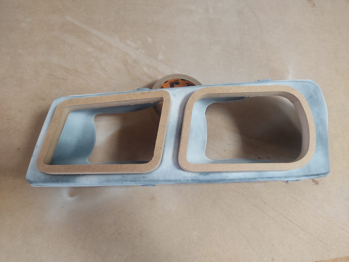 Варниант 1 в виде фанерных макетов