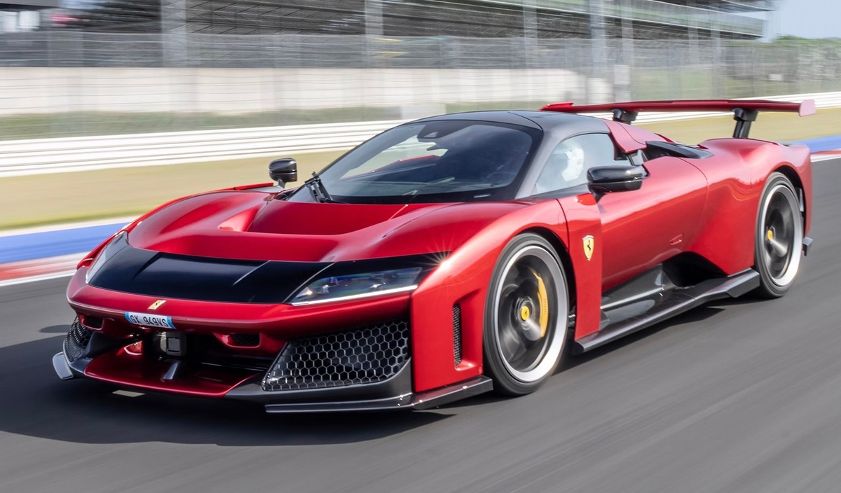 Новый Ferrari F80