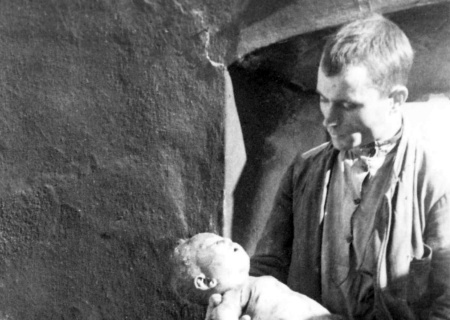    «Женский диалог» в день памяти жертв Волынской резни призвал президента Польши сделать всё для недопущения возрождения нацизма