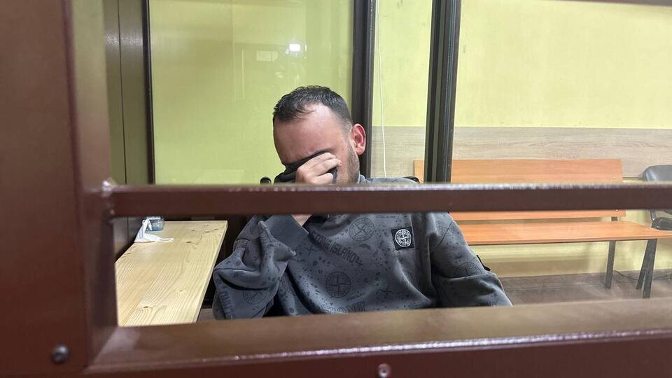 Избивший пасынка битой отчим-инвалид оказался матерым уголовником