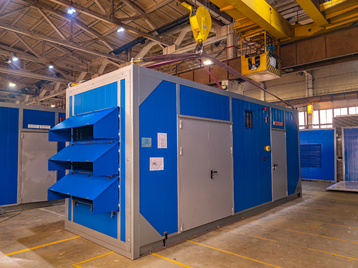 Собственное производство позволяет нам изготавливать контейнеры под индивидуальные пожелания заказчика, что дает возможность максимально эффективно интегрировать ДЭС на объекте эксплуатации