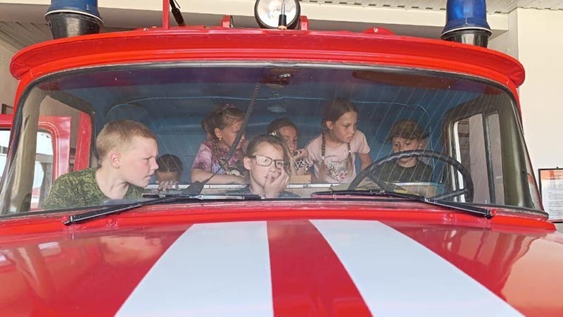    Юнармейцы станицы Темиргоевской – в гостях у пожарных