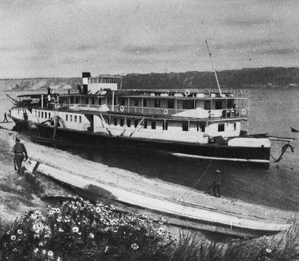 Та самя "Русь". 6 августа 1917 года. в момент доставки в Тобольск царской семьм