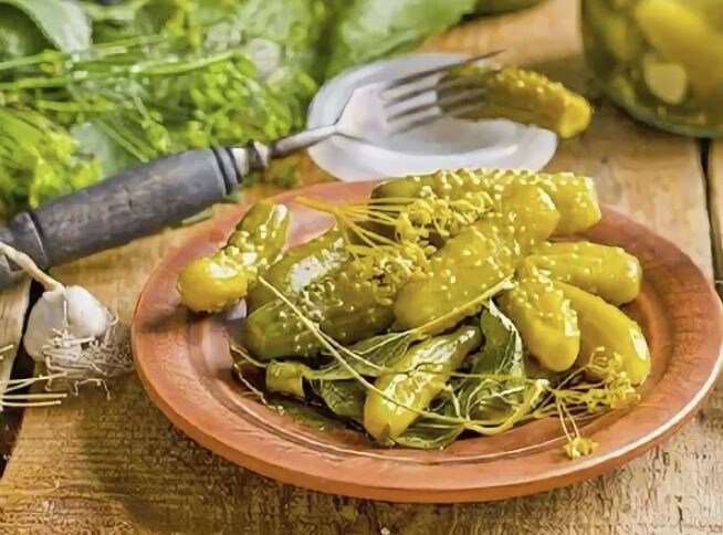 Маринованные огурцы с горчицей – хрустящий рецепт на зиму
