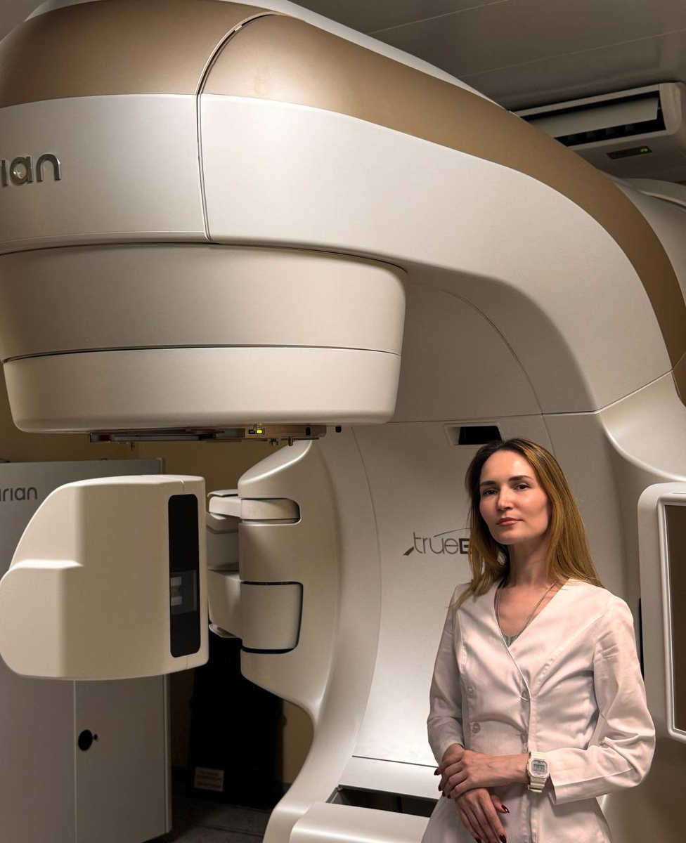 На фото: врач-радиотерапевт Ирина Чепурная