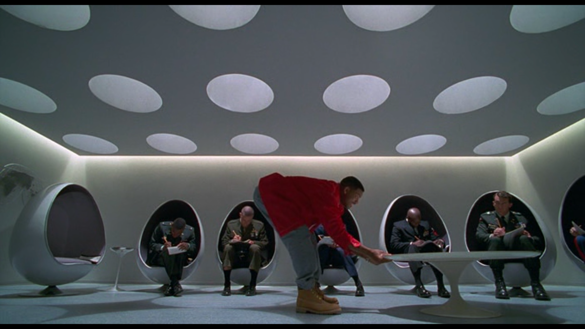 на этом моменте у зрителей - минус уши