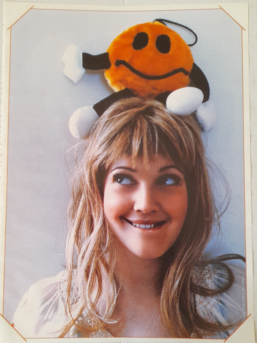 Фотографии - копии вырезок из журналов о кино и  "Штерн шпециаль" 2002