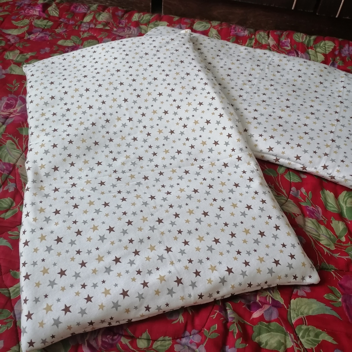 Фото автора из сообщества "Вышивка крестом и шитье", автором которого я и являюсь 