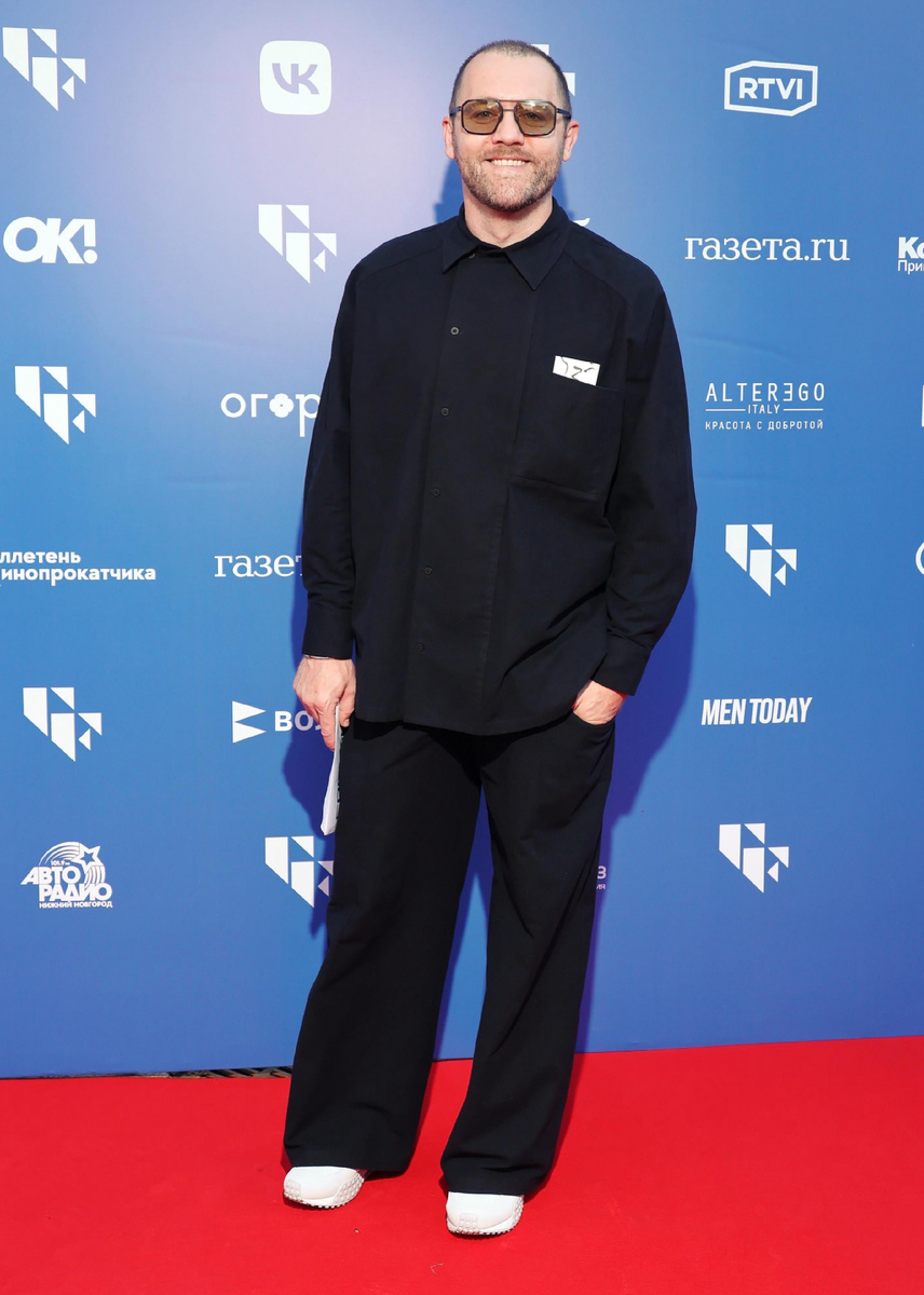 Денис Шведов