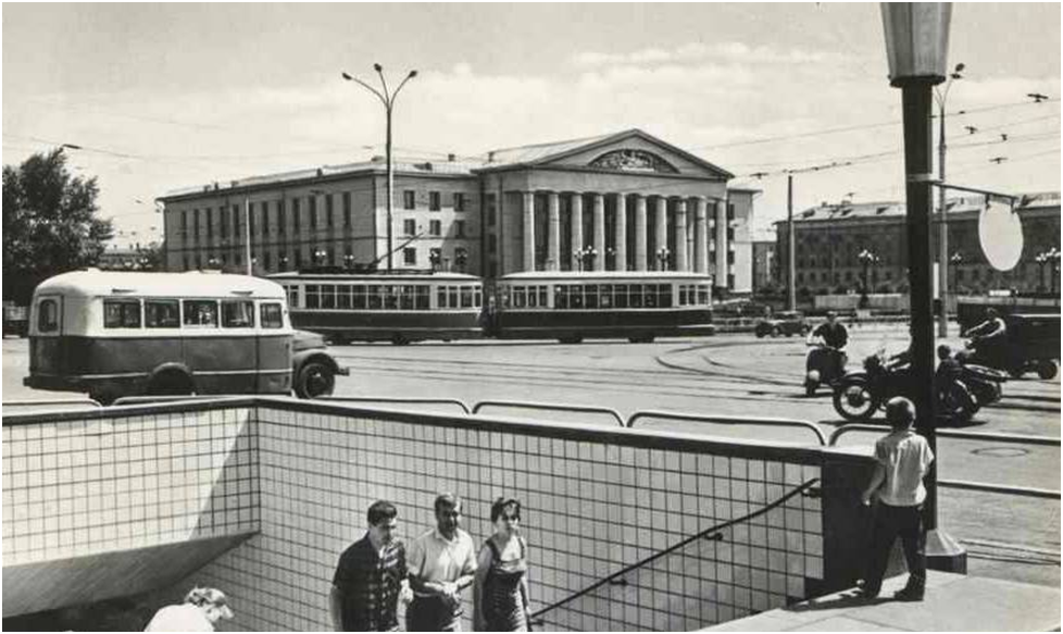 Сердце Безымянки - площадь Кирова. Фото из открытых источников в интернете