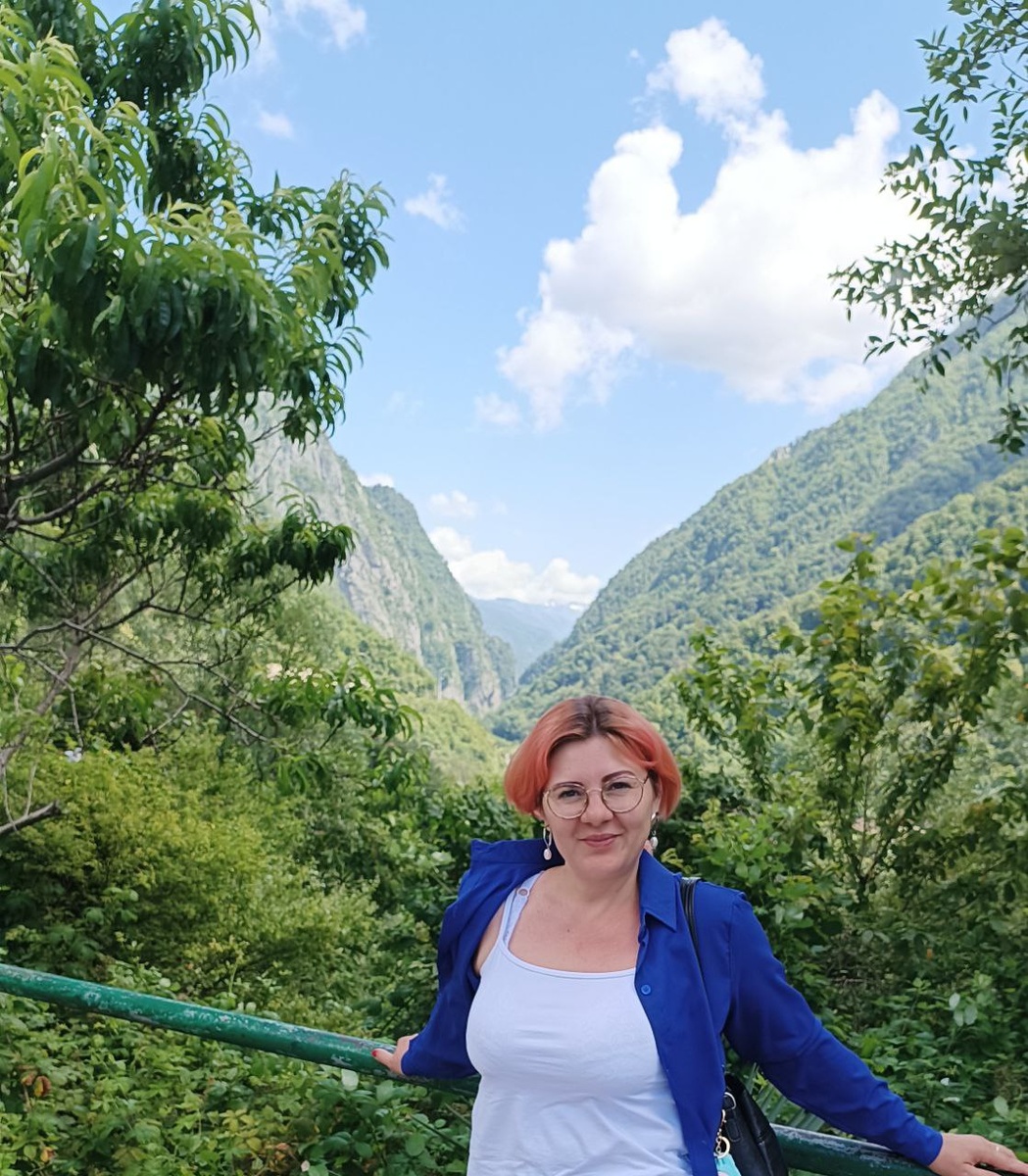 Красота: горы, зелень, свежий воздух. Обожаю ходить по тропам здоровья и благодаря МИТАП мои колени теперь не мешают мне это делать!!!