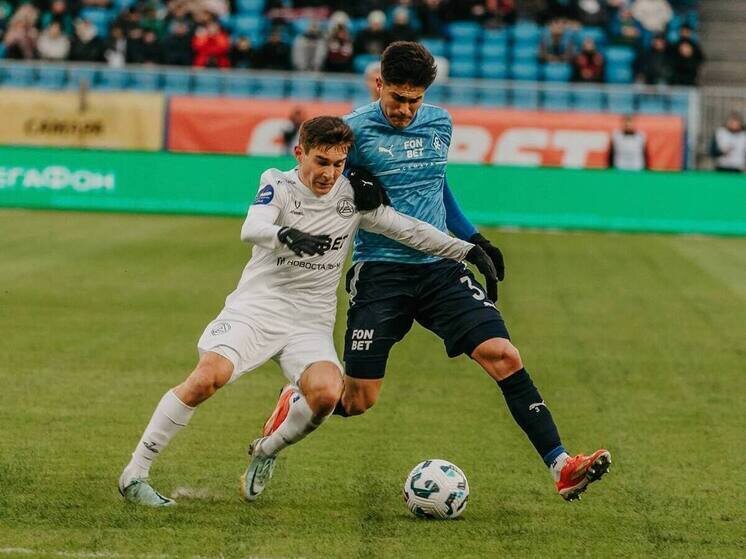 Новое футбольное испытание: Акрон — Крылья Советов. Экспертный разбор матча 19 июля, прогнозы и аналитика