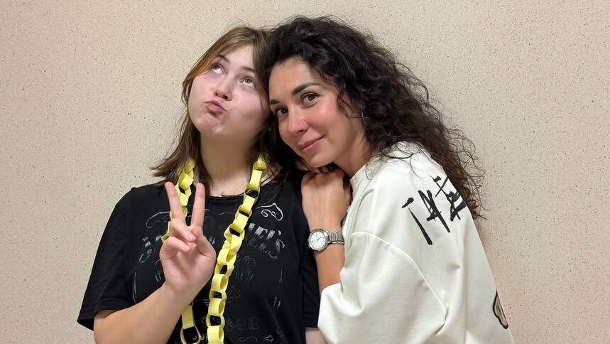    Наставник Наталья Заминала и её подопечная Алина. Фото предоставлено героиней