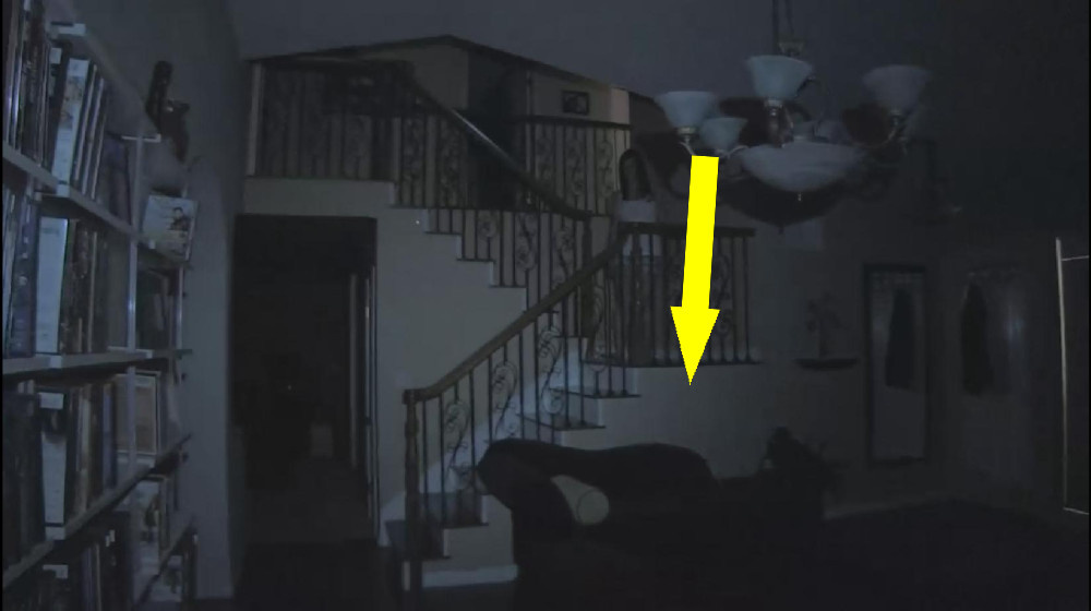    Пропавшие носки и не только как вещи исчезают в одном месте и появляются в другом