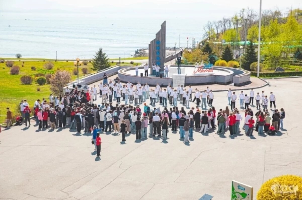    Школьники из 14 стран боролись за экологию в Приморье