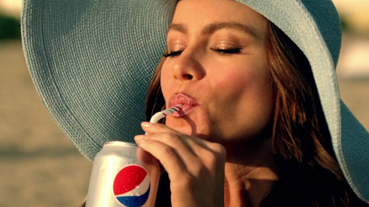 София в рекламе Pepsi