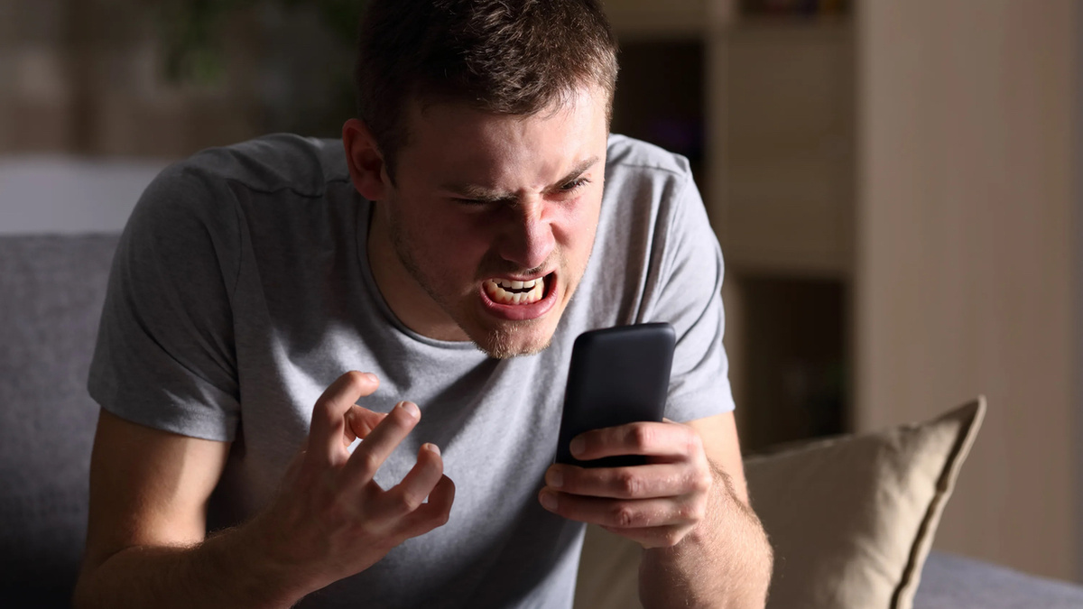 Микрозайм-сюрприз: как вам могут «подарить» долг в МФО без вашего ведома