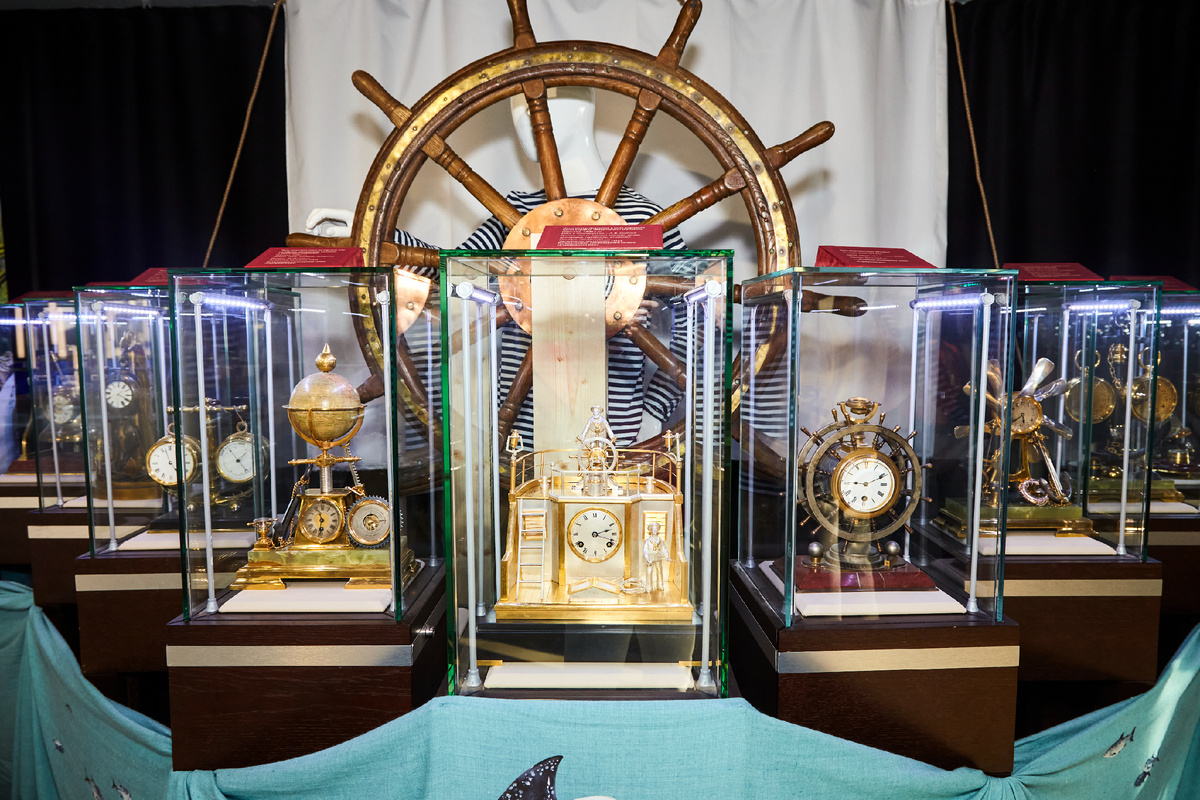 Экспозиция «Время — море» в Музее Времени и Часов