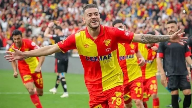    Трансферные новости РПЛ. Главное, что случилось за 12 июля 2025 года Фото #1