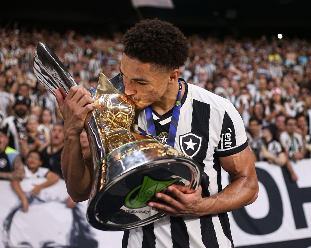    ЦСКА сделал предложение "Лиону" по трансферу Адриелсона - Силваевгений