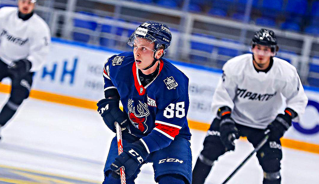 Ларионов-младший в сезоне 2025/2026 может получить до 30 миллионов рублей