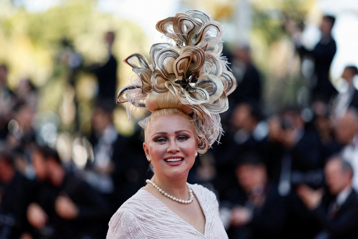 Лена Ленина