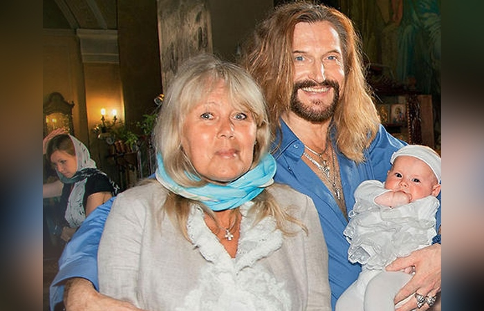 Никита Джигурда и Людмила Браташ с крестником