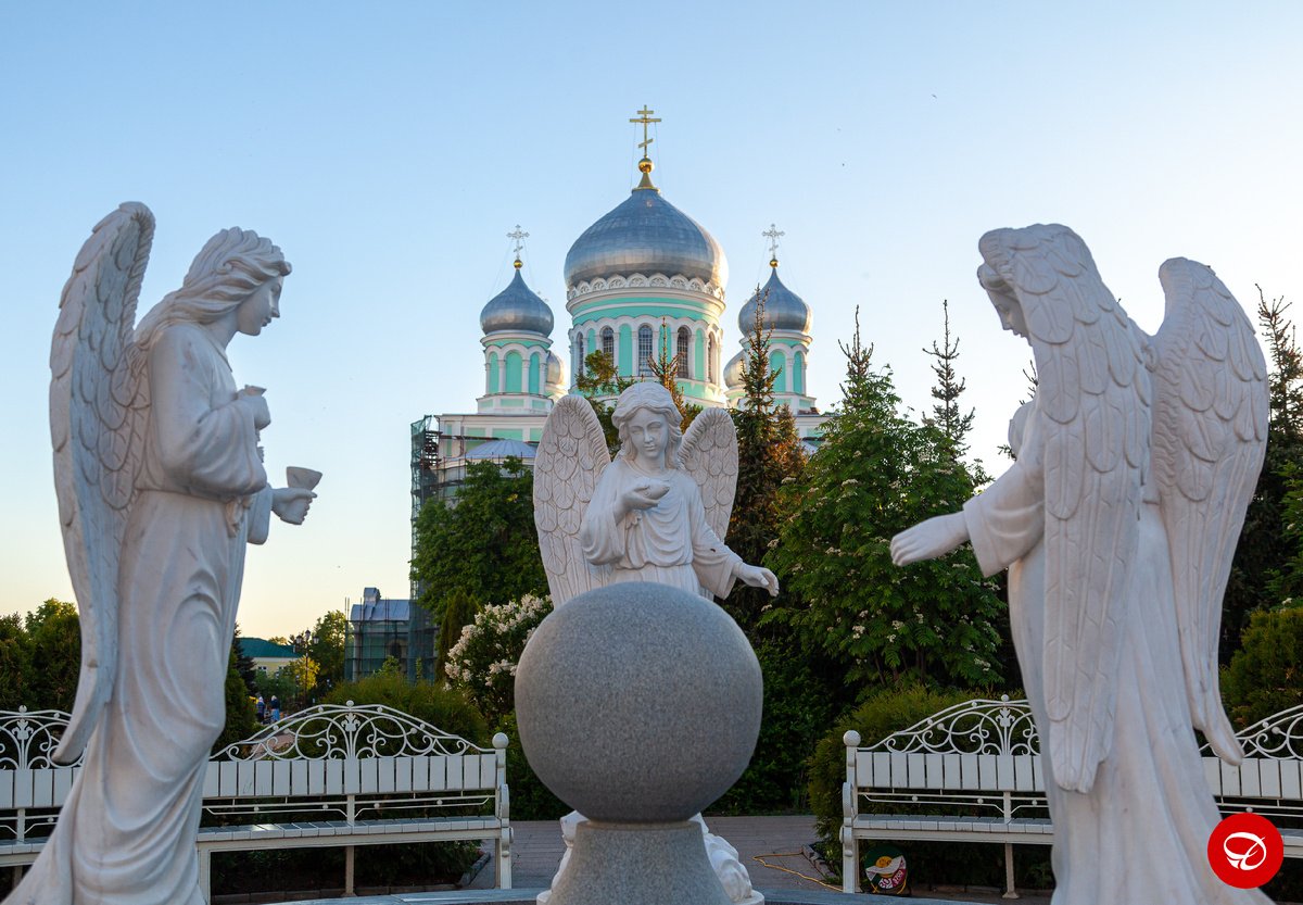 Расписание Богослужений в Свято-Троицком Серафимо-Дивеевском монастыре 