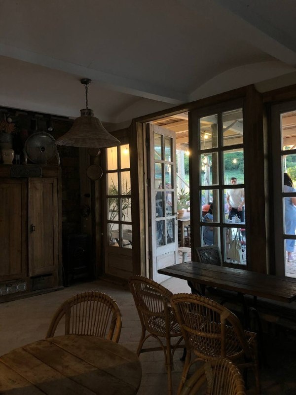 кофейня на лавандовом поле