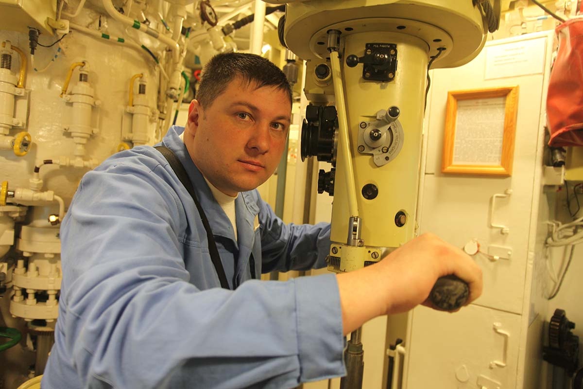 Командир дизельной подводной лодки «Уфа» капитан 2 ранга Евгений Сциборовский